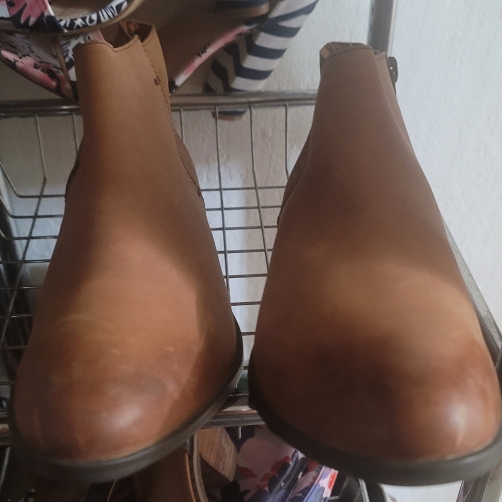 EUC Clark Boots